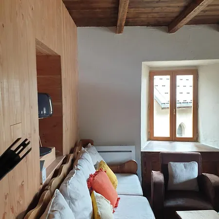بيت للعطل La Petite Tour *